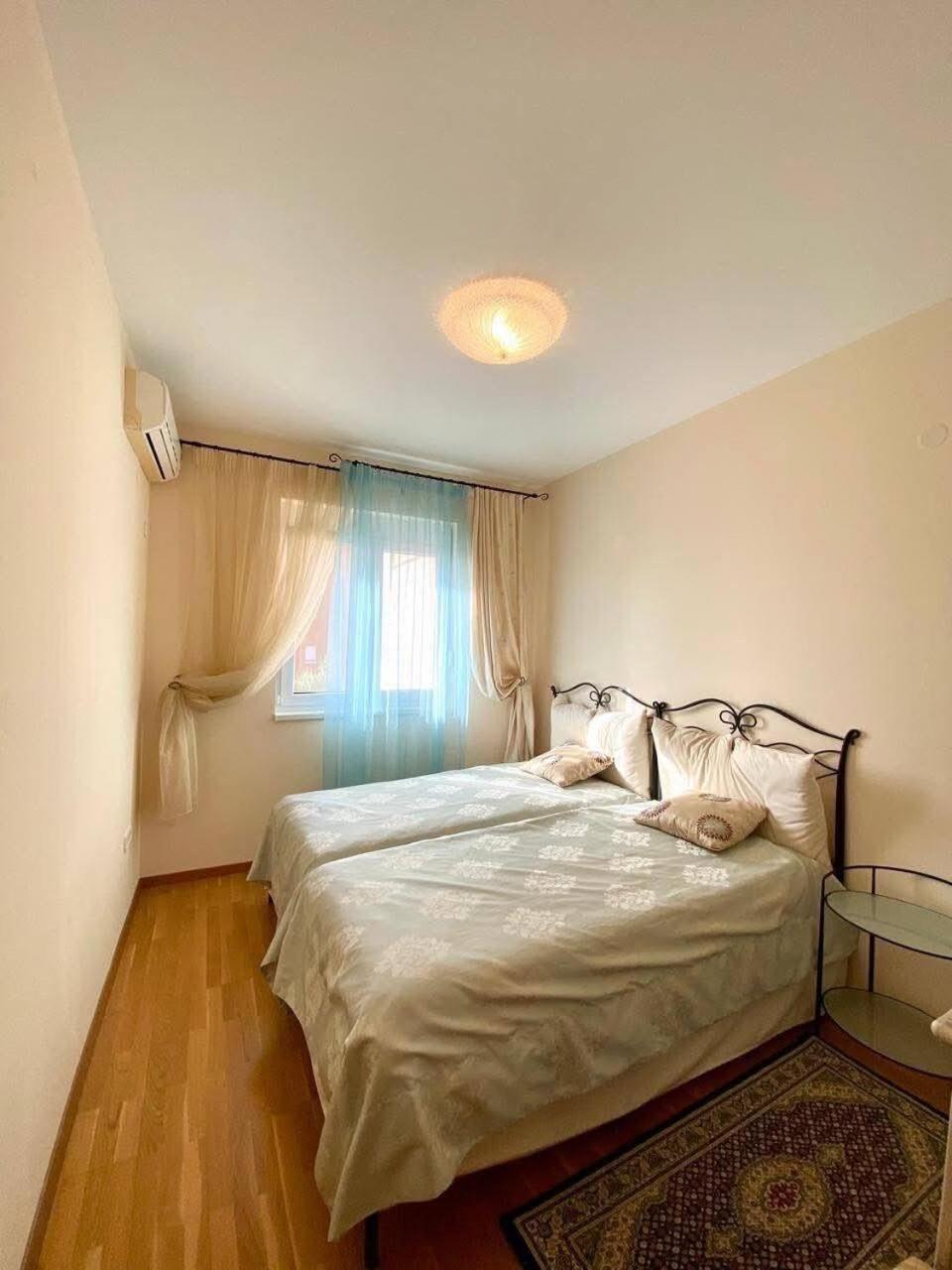 Orhid Apartment Becici One Budva Luaran gambar